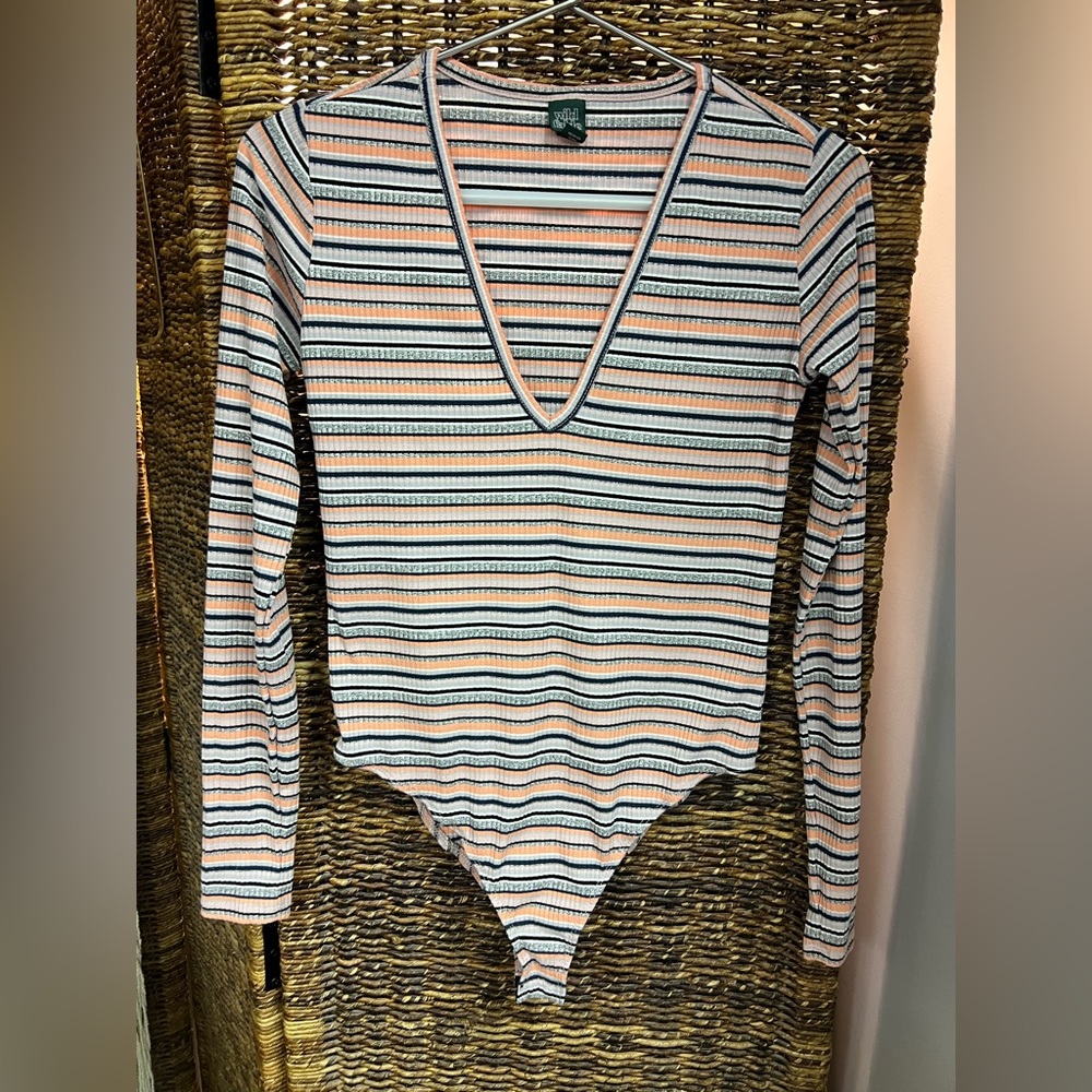 Wild Fable-‎ Bodysuit, Stripes, V-Neck, Size Small, Pre-Owned